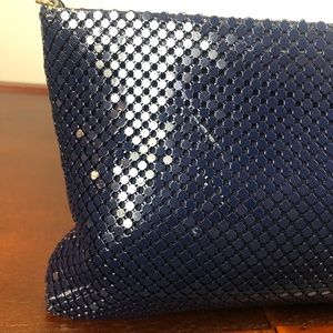 VINTAGE NAVY BLUE MESH HANGBAG